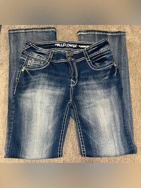 Wallflower Luscious Curvy Jeans